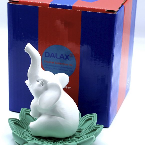 Set of 2 Jewelry Ring Holder Organizer Display Elephant Trinket Tray/Dish Holder - Picture 10 of 11